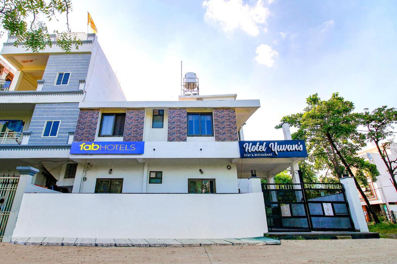 Fabexpress Yuvan Gouharganj Dış mekan fotoğraf
